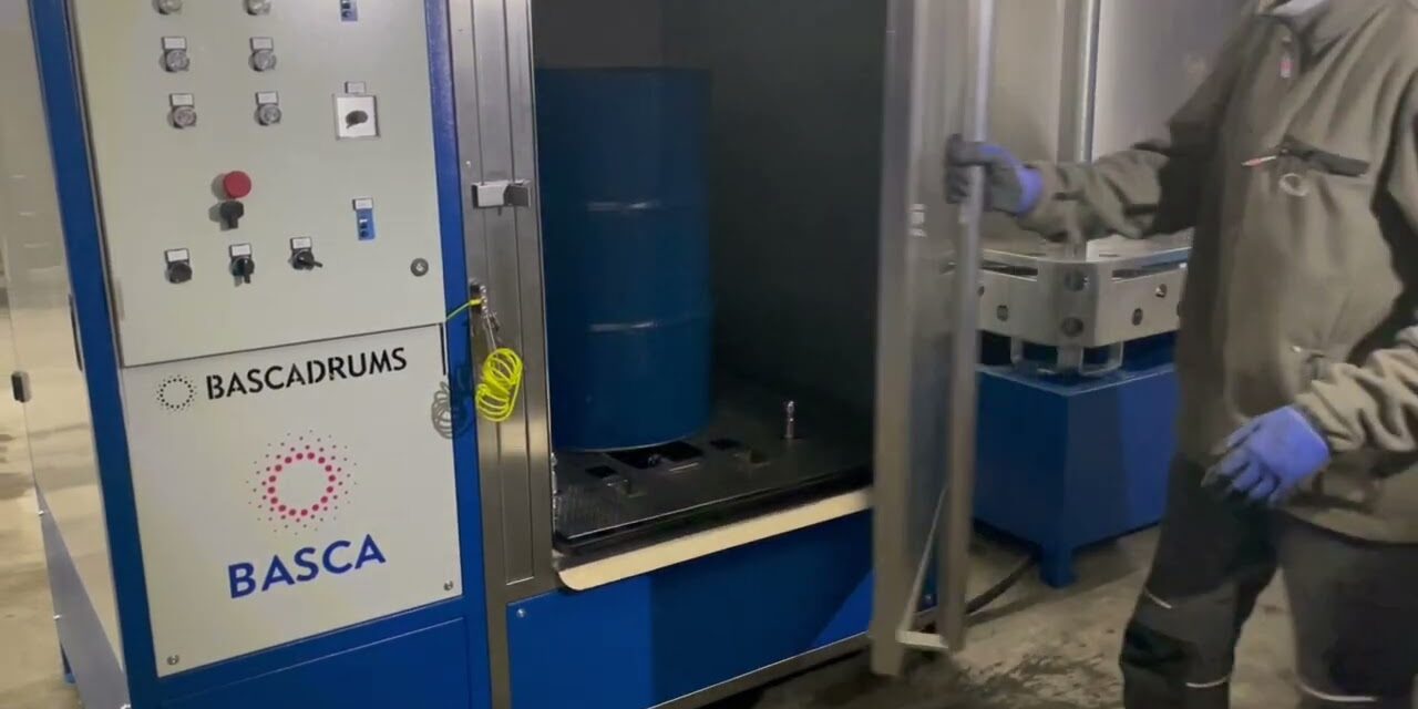 Clean Drums and Buckets Quicker With BascaDrums S08-340